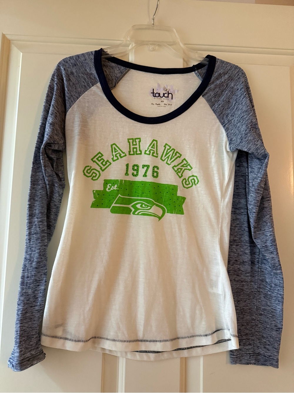 Touch by Alyssa Milano White & Heather Navy Seahawks Raglan Long Sleeve Tee